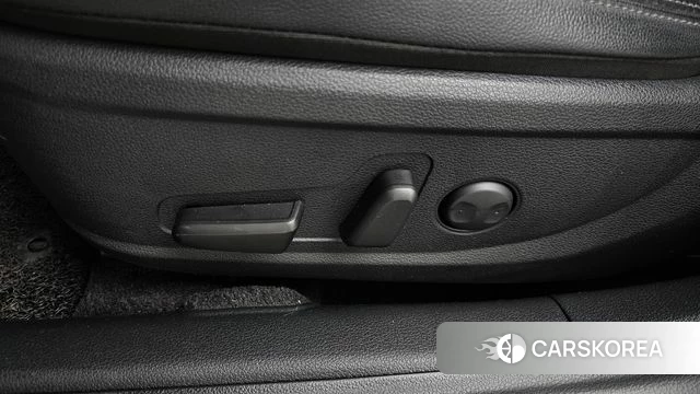 Hyundai The New Grandeur IG Hybrid id 4344831 из Кореи 22