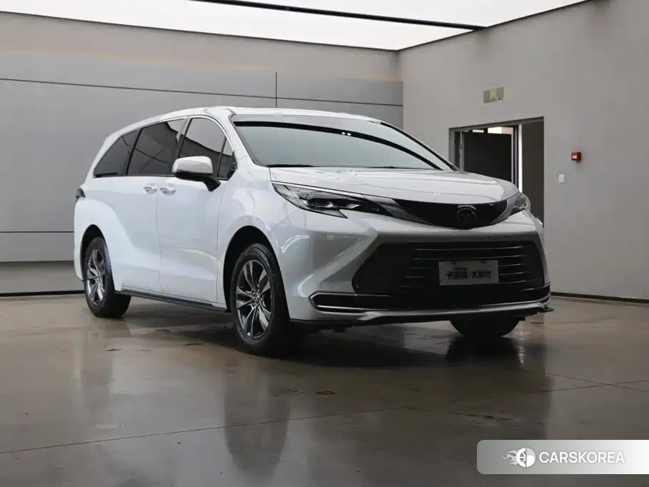 Toyota Sienna id 4600528 из Китая 22
