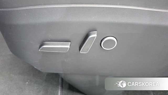 Tesla Model X id 4783717 из Кореи 22