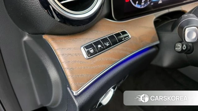 Mercedes-Benz E-Class W213 id 4196503 из Кореи 22