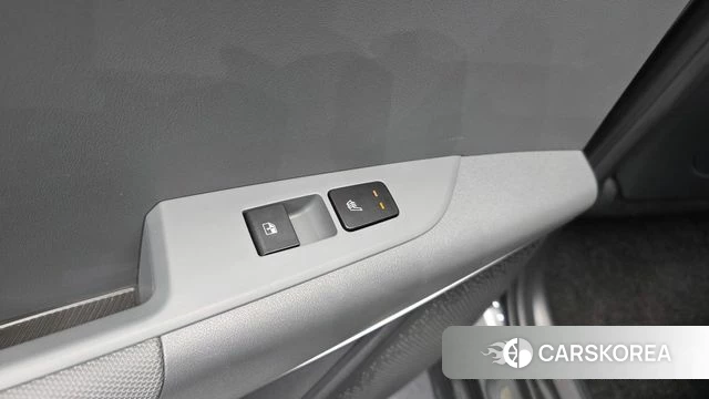Kia Di Ol Nu Niro id 4646411 из Кореи 22