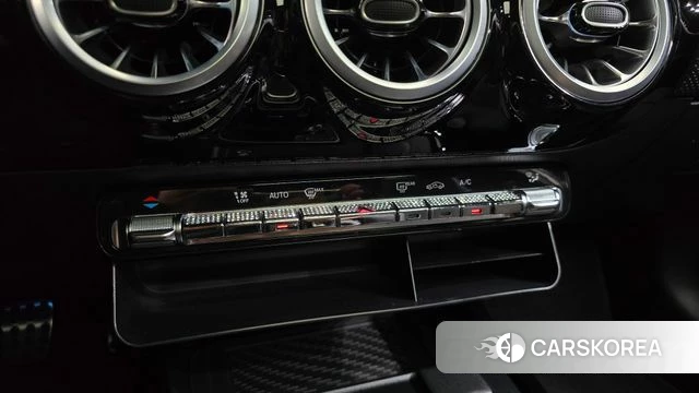 Mercedes-Benz A-Class W177 id 4623000 из Кореи 22