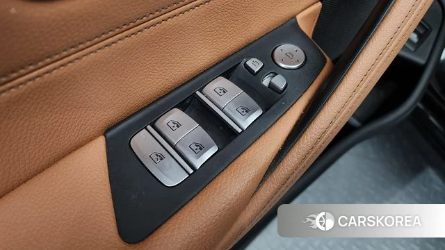BMW 5 Series (G30) id 4580968 из Кореи 22