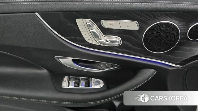 Mercedes-Benz E-Class W213 id 4667072 из Кореи 22