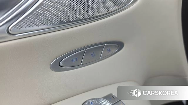 Genesis GV70 id 4757983 из Кореи 22