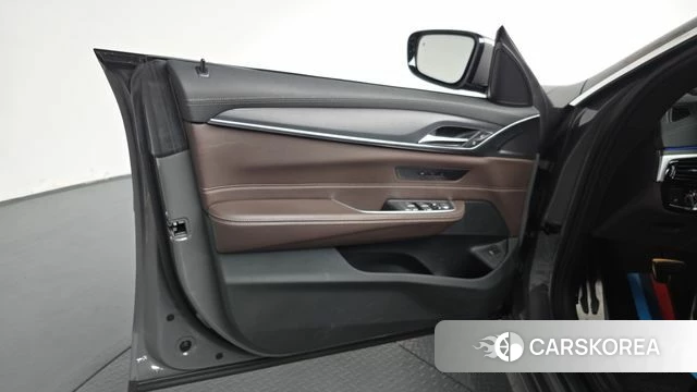 BMW 6 Series GT (G32) id 4282235 из Кореи 22