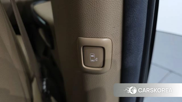 Kia The New Carnival id 4923877 из Кореи 22