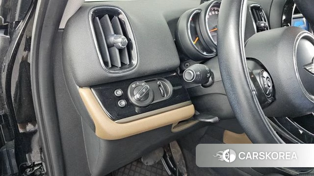 Mini Cooper D Countryman id 4483320 из Кореи 22