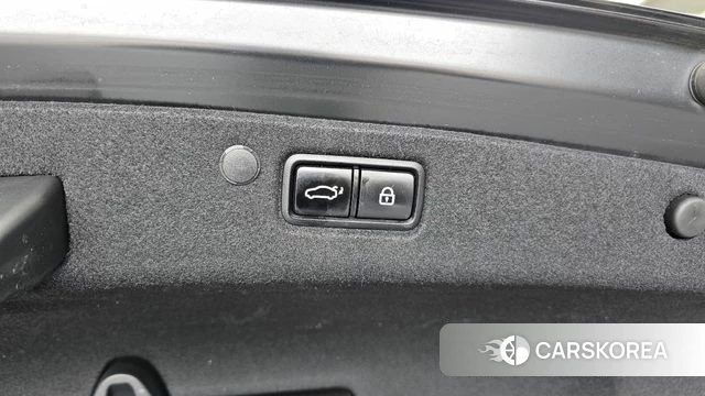 Hyundai The New Grandeur IG Hybrid id 4231265 из Кореи 22