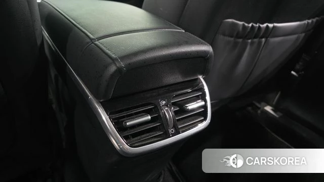 Hyundai The New Grandeur IG Hybrid id 4338202 из Кореи 22