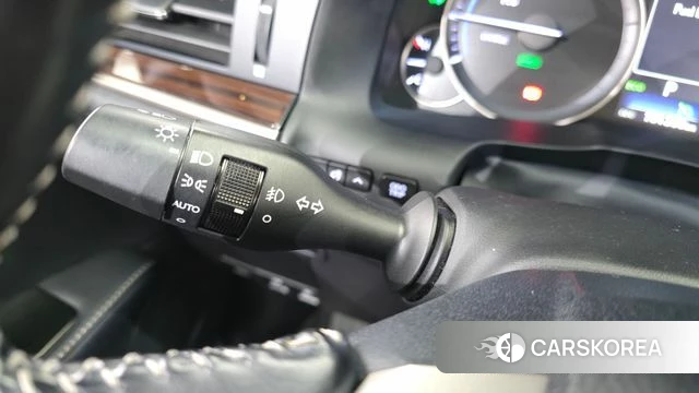 Lexus New ES300h id 4417482 из Кореи 22