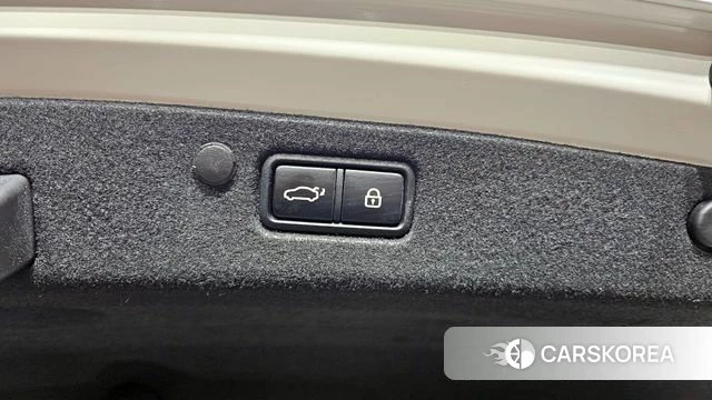 Hyundai The New Grandeur IG Hybrid id 4388968 из Кореи 22