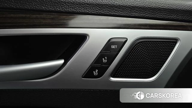 Genesis G80 id 4850019 из Кореи 22