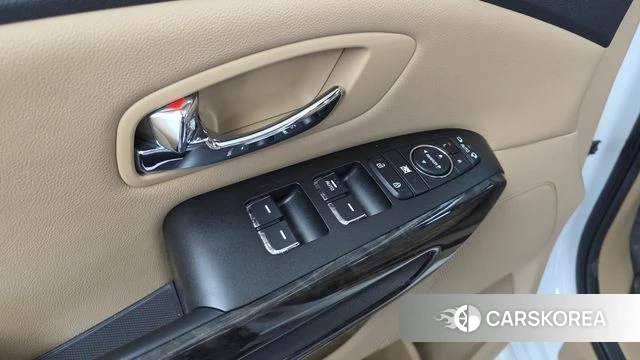Kia The New Carnival id 4430048 из Кореи 22