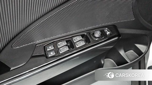 Ssangyong Tivoli Air id 4224114 из Кореи 22