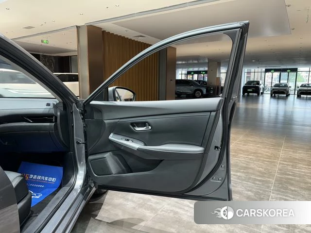 Nissan Xuan Yi id 4321362 из Китая 22