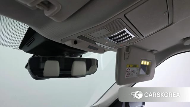 Land Rover Discovery 5 id 4187654 из Кореи 22