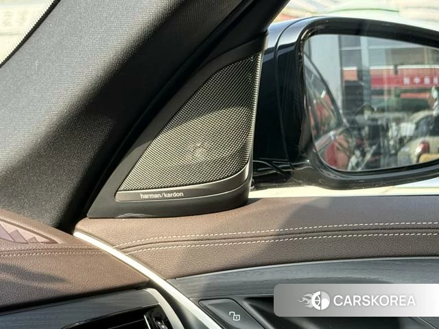 BMW 5 series id 4190426 из Китая 22