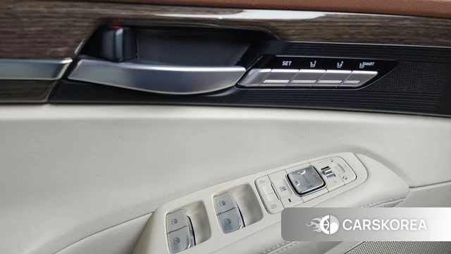 Genesis G90 id 4363214 из Кореи 22