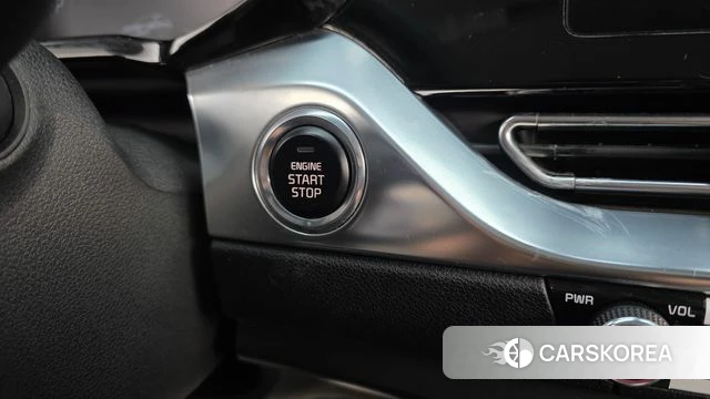 Kia The New Niro id 4350399 из Кореи 22