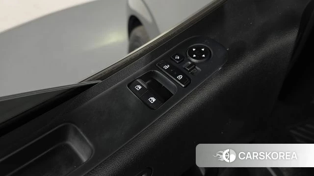Hyundai Staria id 4308657 из Кореи 22