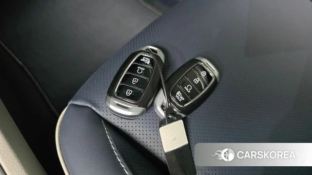 Hyundai Venue id 4293379 из Кореи 22