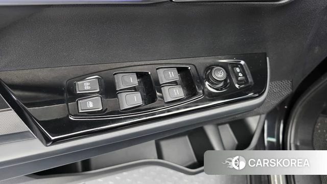 Ssangyong Torres id 4650590 из Кореи 22