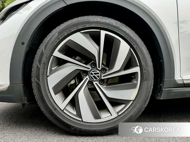 Volkswagen CC id 4276407 из Китая 22