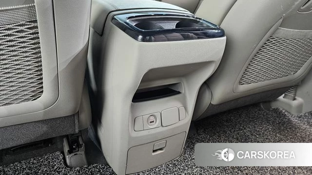 Kia The New Carnival id 4269468 из Кореи 22