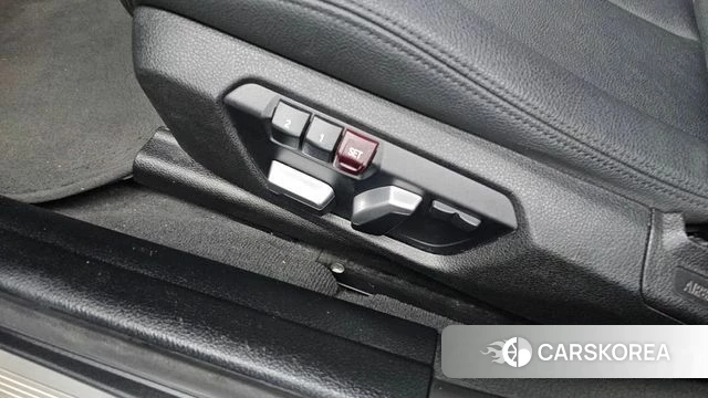 BMW 3 Series (F30) id 4471762 из Кореи 22