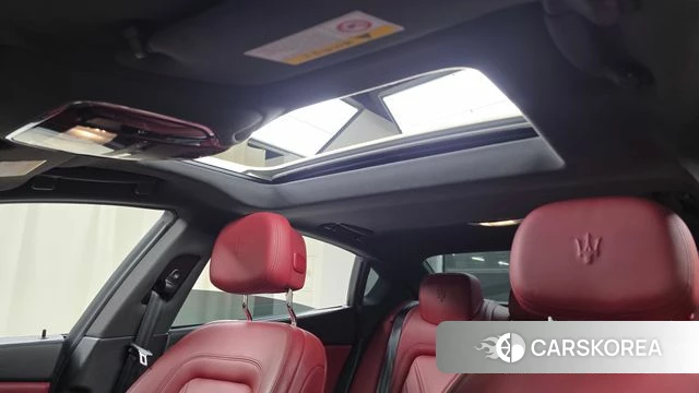 Maserati Quattroporte id 4620175 из Кореи 22