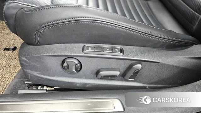 Volkswagen Passat GT (B8) id 4596182 из Кореи 22