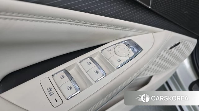Kia The New K8 Hybrid id 4291960 из Кореи 22