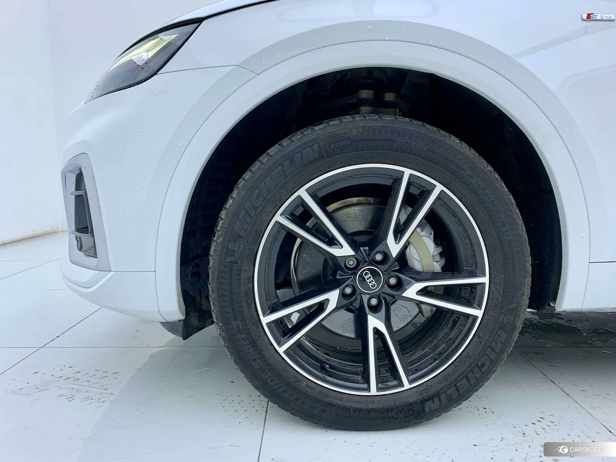 Audi Q5L id 4419121 из Китая 22