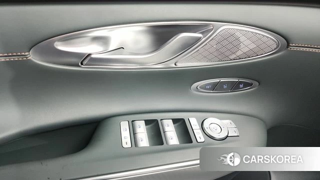 Genesis GV70 id 4389643 из Кореи 22