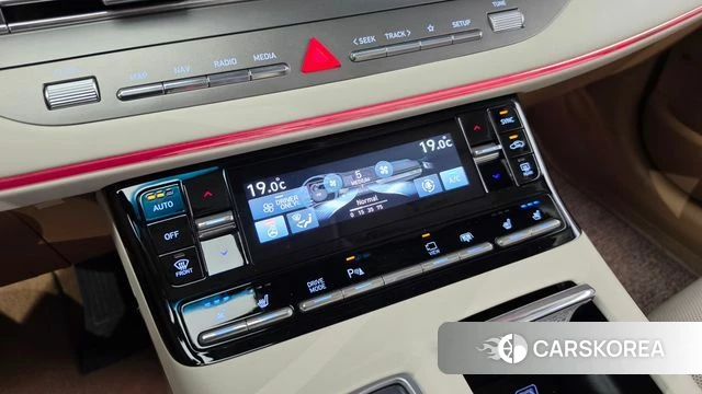 Hyundai The New Grandeur IG Hybrid id 4746243 из Кореи 22