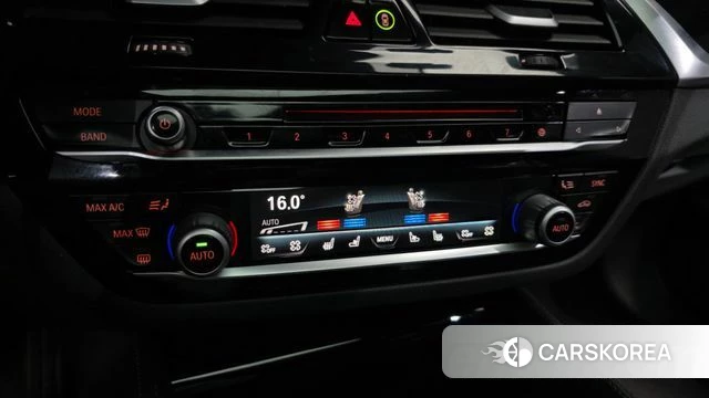 BMW 5 Series (G30) id 4188265 из Кореи 22