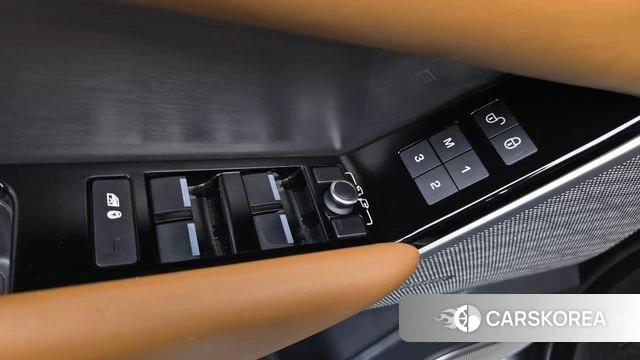 Land Rover Range Rover Velar id 4703296 из Кореи 22