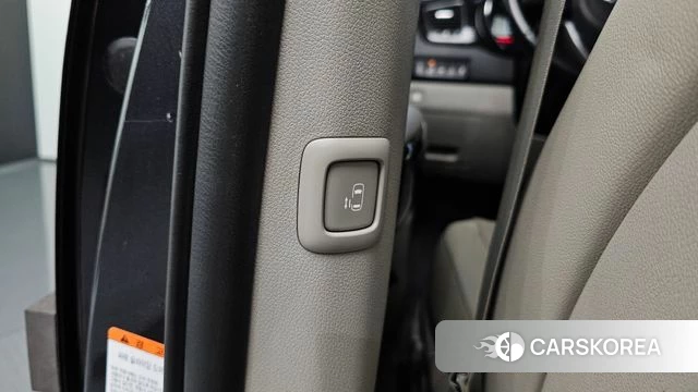 Kia The New Carnival id 4356856 из Кореи 22