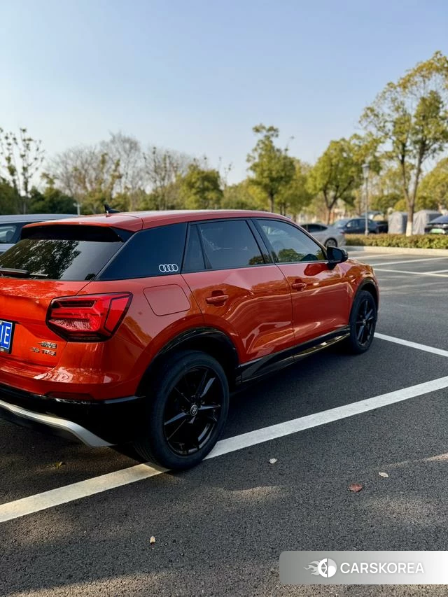 Audi Q2L id 4209678 из Китая 22