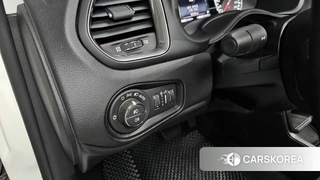 Jeep Renegade id 4517557 из Кореи 22