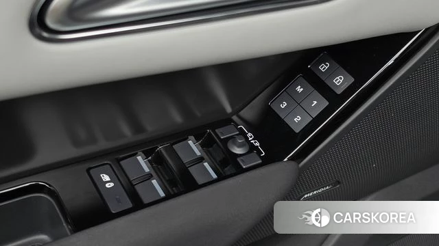 Land Rover Range Rover Velar id 4734774 из Кореи 22