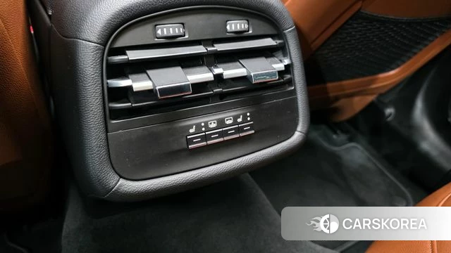 Maserati Ghibli id 4232504 из Кореи 22