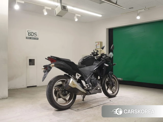 Honda CBR250R id 3946903 из Японии 22