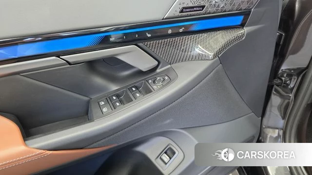 BMW 5 Series (G60) id 4904625 из Кореи 22