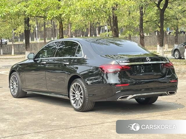 Mercedes-Benz E-class id 4277124 из Китая 22