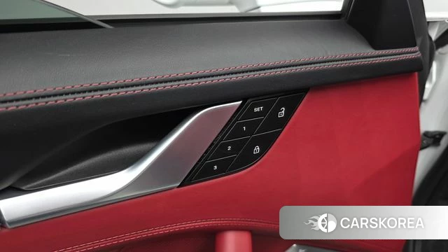 Porsche 911(992) id 4321801 из Кореи 22