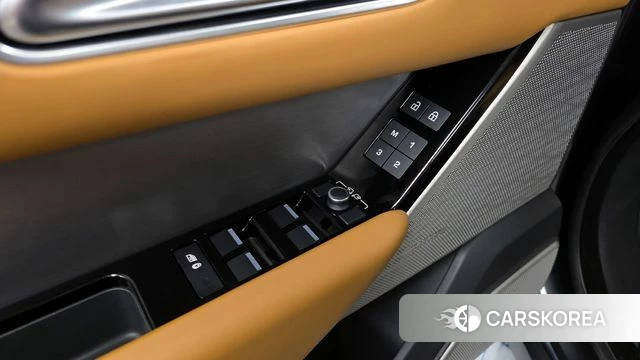 Land Rover Range Rover Velar id 4244025 из Кореи 22