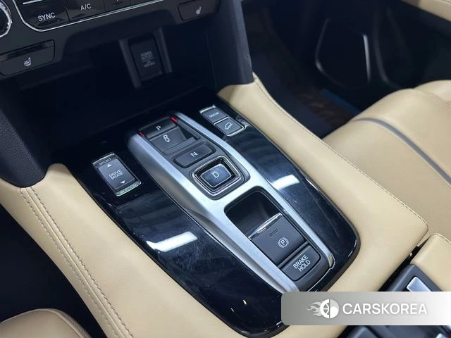 Honda UR-V id 4307336 из Китая 22