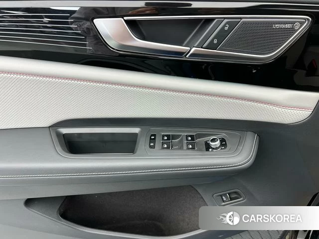 Volkswagen Tourang id 4257717 из Китая 22